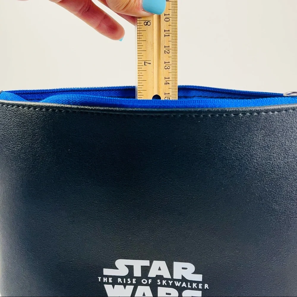 Star Wars Rise Of Skywalker Black Vinyl Clutch Cosmetics Makeup Bag Lucas Film